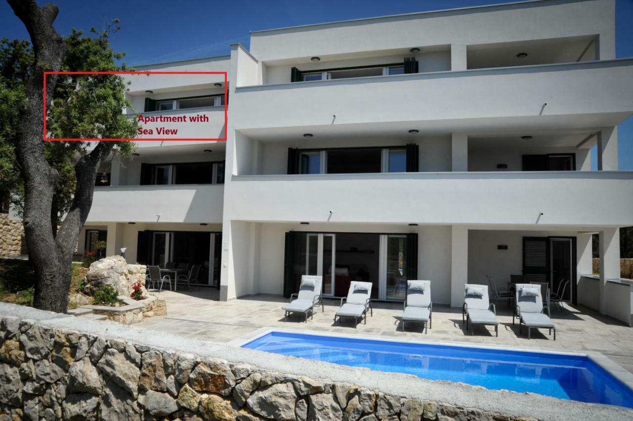 Novak Rab Town